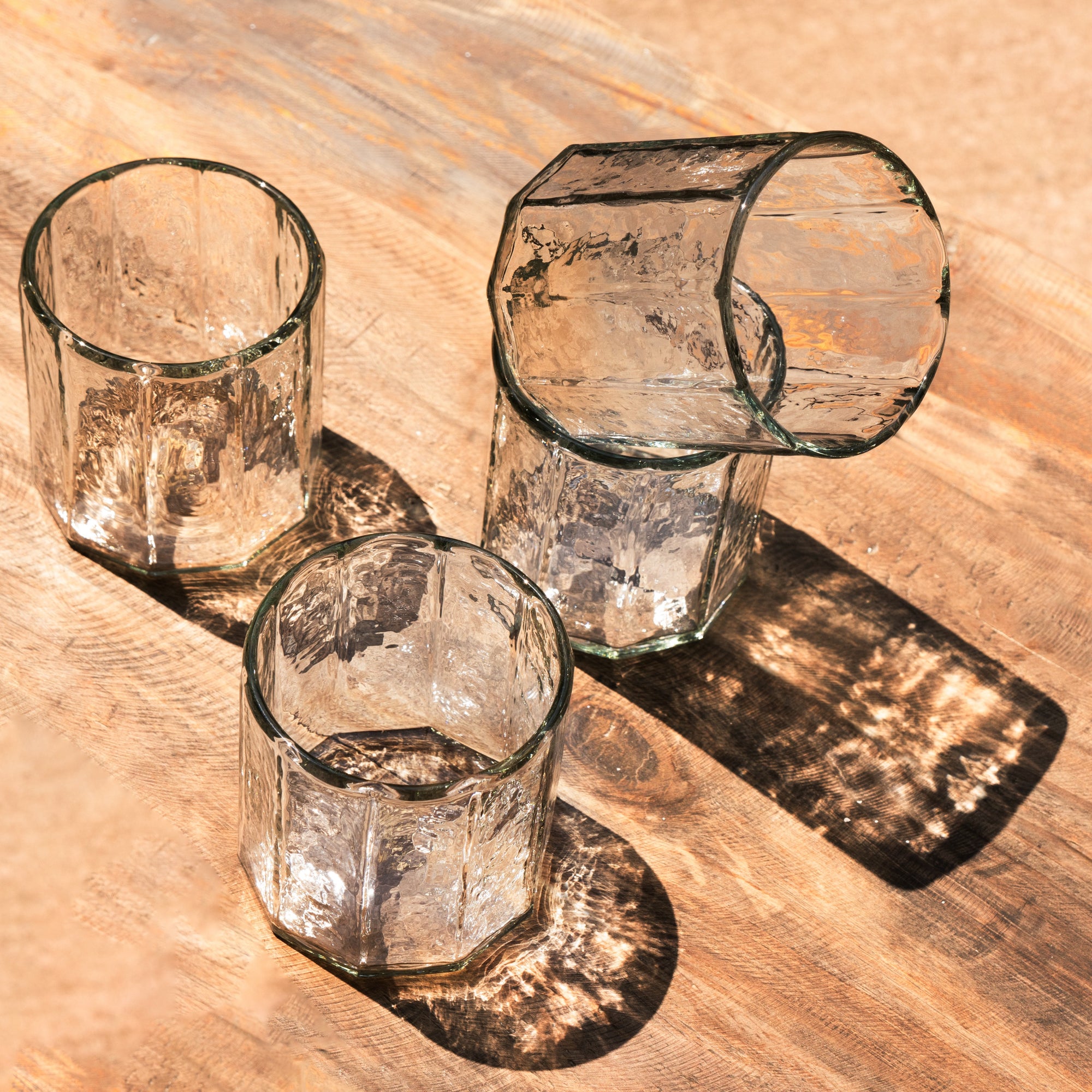 Pebbled Edge Short Glass - Set of 4