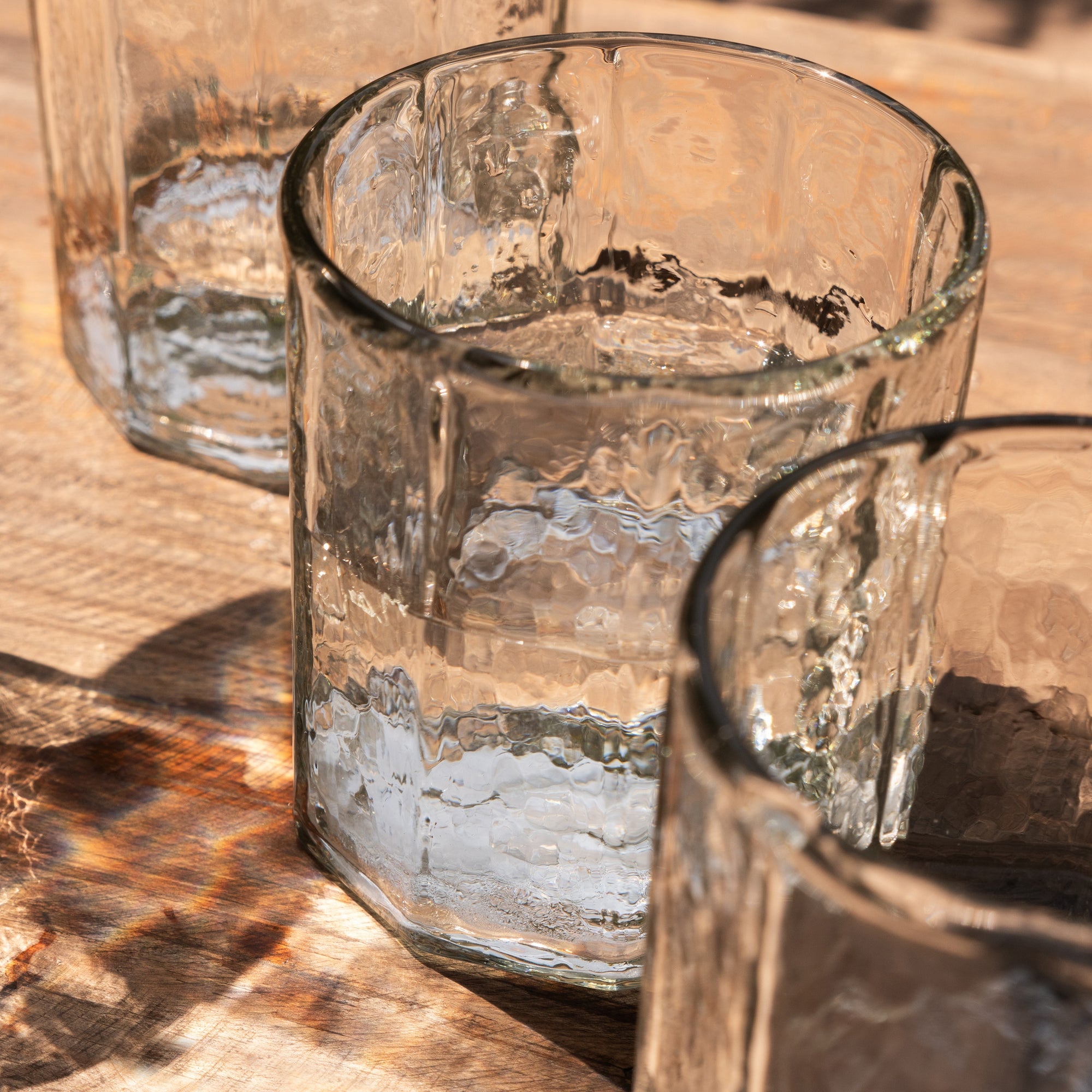 Pebbled Edge Short Glass - Set of 4